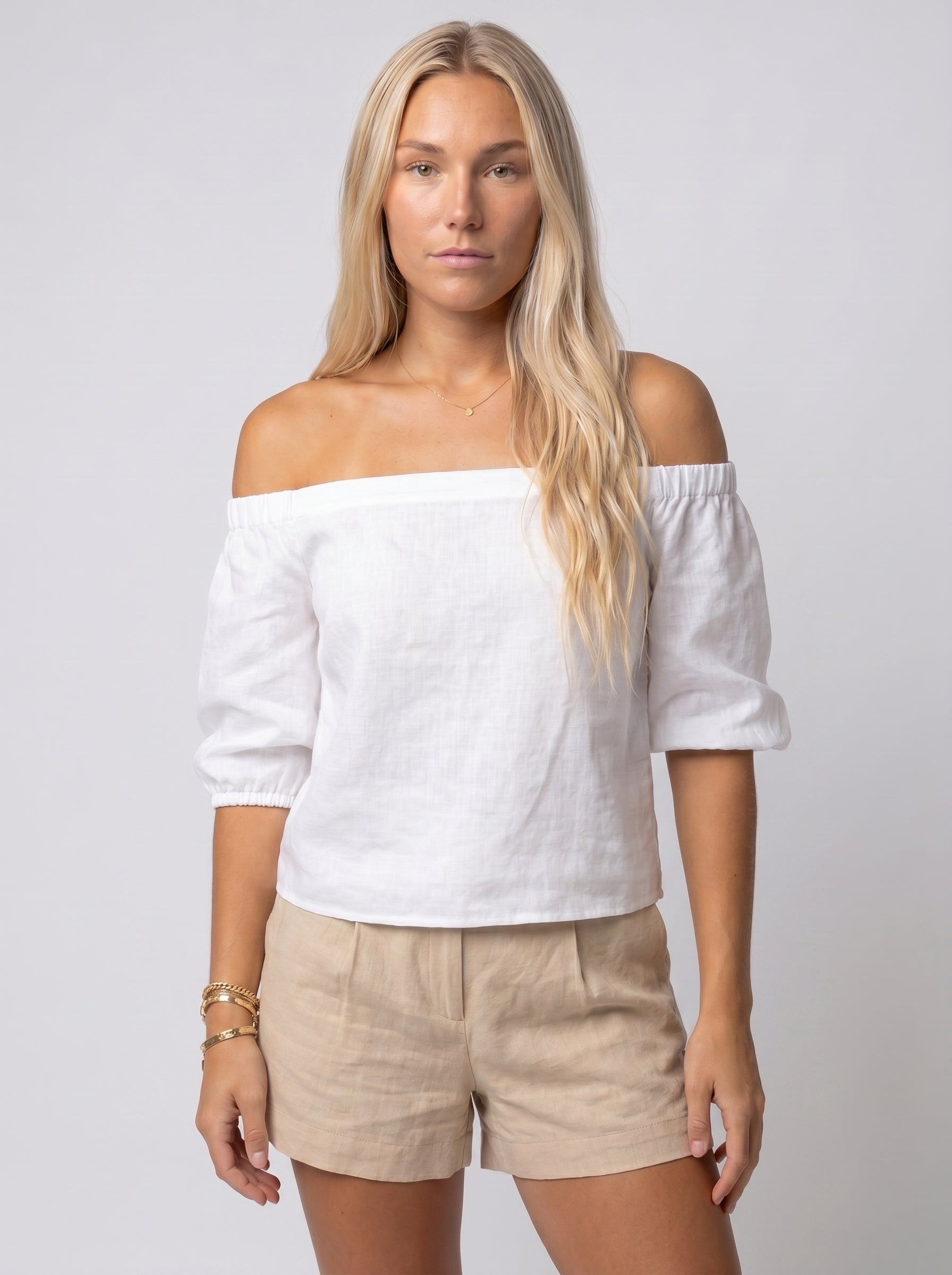 Velora Diamond Gold Bracelet — closeup